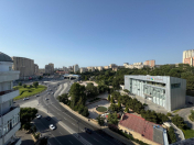Satılır 3 otaqlı 125 m2 yeni tikili Həzi Aslanov m.
