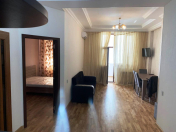 İcarəyə verilir 2 otaqlı 65 m2 köhnə tikili Gənclik m.