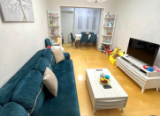 Satılır 4 otaqlı 100 m2 köhnə tikili İnşaatçılar m.