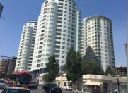 İcarəyə verilir 3 otaqlı 180 m2 yeni tikili Nizami m.