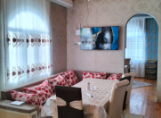 İcarəyə verilir 3 otaqlı 100 m2 həyət evi Şəki