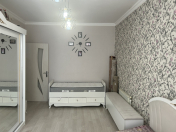 Satılır 2 otaqlı 40 m2 köhnə tikili Sərhədçi İdman kompleksi