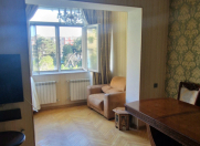 Satılır 3 otaqlı 70 m2 köhnə tikili İnşaatçılar m.