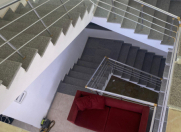 İcarəyə verilir 15 otaqlı 1000 m2 yeni tikili Sumqayıt