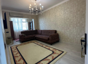 Satılır 3 otaqlı 80 m2 köhnə tikili Həzi Aslanov m.