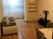 Satılır 3 otaqlı 90 m2 köhnə tikili Gənclik m.