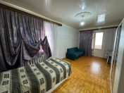 Satılır 3 otaqlı 60 m2 köhnə tikili Bakıxanov