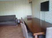 İcarəyə verilir 3 otaqlı 65 m2 köhnə tikili Memar Əcəmi m.