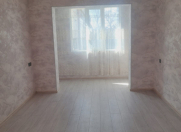 Satılır 2 otaqlı 60 m2 köhnə tikili Həzi Aslanov