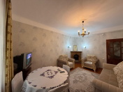 İcarəyə verilir 4 otaqlı 100 m2 köhnə tikili Dostluq kinoteatrı