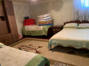 İcarəyə verilir 4 otaqlı 125 m2 həyət evi Qax