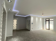Satılır 3 otaqlı 145 m2 yeni tikili İnşaatçılar m.