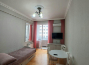 Satılır 1 otaqlı 32 m2 yeni tikili 28 May m.