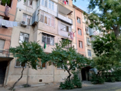 Satılır 2 otaqlı 55 m2 köhnə tikili 2 mkr