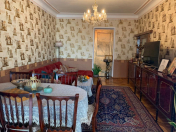 Satılır 4 otaqlı 100 m2 köhnə tikili 28 May m.