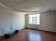 Satılır 3 otaqlı 120 m2 yeni tikili Əhmədli m.