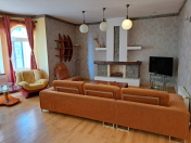 İcarəyə verilir 5 otaqlı 250 m2 yeni tikili İçəri Şəhər m.