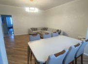 Satılır 3 otaqlı 80 m2 köhnə tikili Badamdar