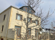 Satılır 12 otaqlı 600 m2 bağ evi Badamdar