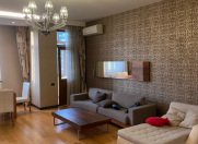 Satılır 3 otaqlı 158 m2 yeni tikili 8 Noyabr m.