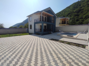 İcarəyə verilir 4 otaqlı 90 m2 həyət evi Qax
