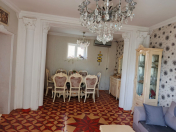 İcarəyə verilir 5 otaqlı 180 m2 həyət evi Nəriman Nərimanov m.