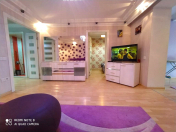 Satılır 4 otaqlı 120 m2 köhnə tikili Bakı Musiqi Akademiyası