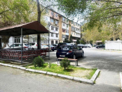 Satılır 4 otaqlı 110 m2 köhnə tikili 8 km