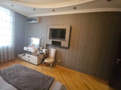 Satılır 3 otaqlı 143 m2 yeni tikili Nərimanov r.