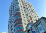 Satılır 4 otaqlı 215 m2 yeni tikili Elmlər Akademiyası m.