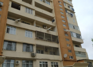 Satılır 1 otaqlı 45 m2 köhnə tikili Heydər Məscidi