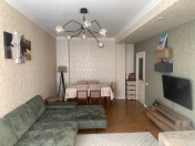Satılır 2 otaqlı 85 m2 yeni tikili Şah İsmayıl Xətai m.