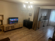 İcarəyə verilir 2 otaqlı 65 m2 köhnə tikili 8 mkr