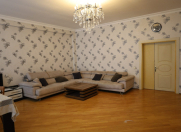 Satılır 4 otaqlı 160 m2 yeni tikili 8 Noyabr m.