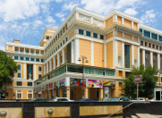 Satılır 10 otaqlı 300 m2 obyekt Nizami kinoteatrı