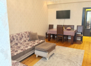 Satılır 2 otaqlı 60 m2 yeni tikili Xalqlar Dostluğu m.