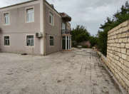 Satılır 4 otaqlı 220 m2 bağ evi Görədil