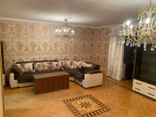 İcarəyə verilir 4 otaqlı 140 m2 köhnə tikili Nəriman Nərimanov m.