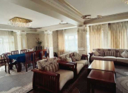 Satılır 5 otaqlı 310 m2 yeni tikili Ayna Sultanova heykəli