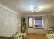 Satılır 3 otaqlı 80 m2 köhnə tikili Elmlər Akademiyası m.