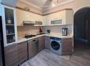 Satılır 3 otaqlı 90 m2 köhnə tikili 9 mkr