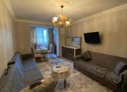 Satılır 3 otaqlı 75 m2 köhnə tikili İnşaatçılar m.