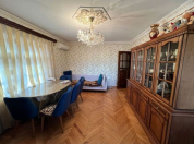 Satılır 3 otaqlı 80 m2 köhnə tikili 8 km