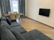 İcarəyə verilir 1 otaqlı 40 m2 yeni tikili Gənclik m.