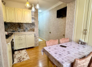 Satılır 3 otaqlı 85 m2 köhnə tikili Yeni Yasamal