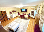 Satılır 4 otaqlı 108 m2 köhnə tikili 8 km