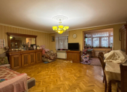 Satılır 4 otaqlı 100 m2 köhnə tikili Yasamal r.