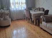 Satılır 2 otaqlı 60 m2 köhnə tikili Qaraçuxur