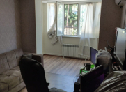 Satılır 3 otaqlı 72 m2 köhnə tikili Əmircan