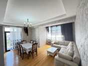 Satılır 3 otaqlı 125 m2 yeni tikili 28 May m.